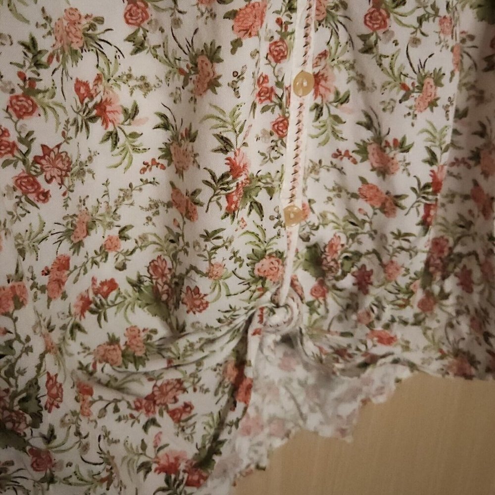 Max Studio White Pink Floral Silky High Low Top Medium - Picture 3 of 6